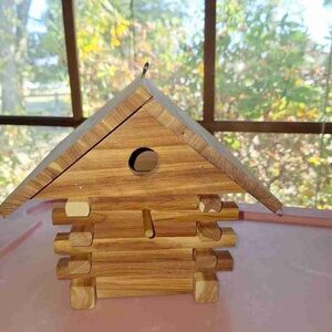 Wooden Log Cabin Birdhouse